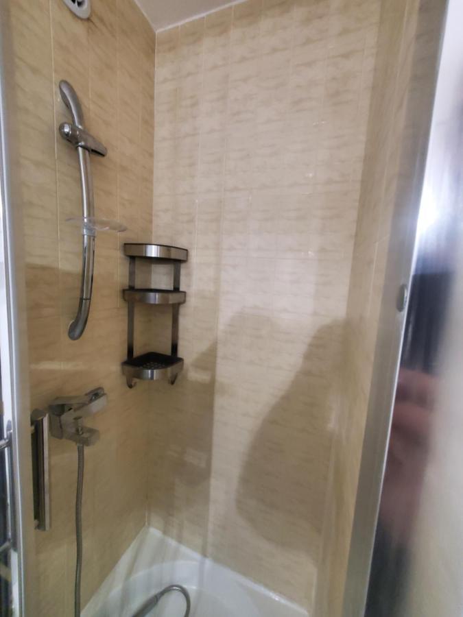 Joli Petit Studio Au Centre De Carry Le Rouet Apartment Екстериор снимка